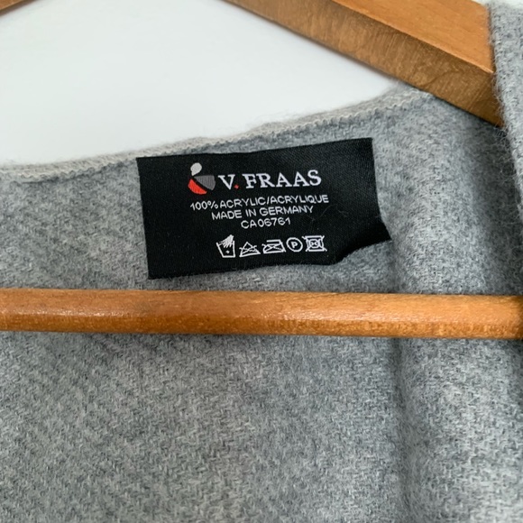 Grey shawl comfortable and compliments any outfit - Picture 3 of 3